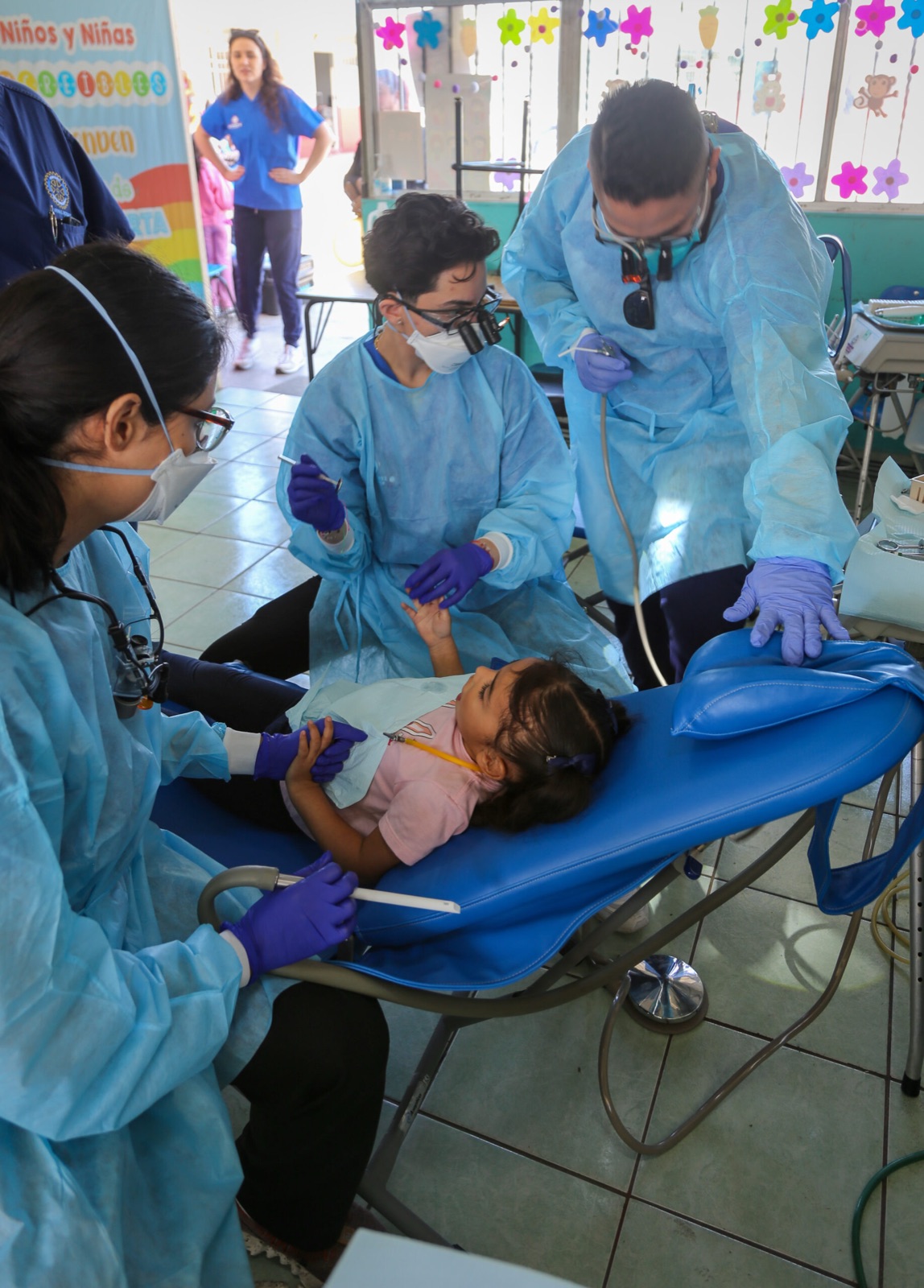 Irvine Rotary dental clinic in Ensenada