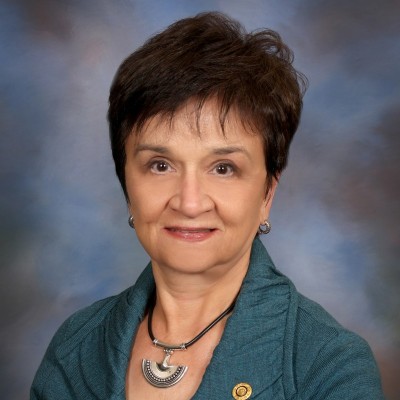 Stella Cardoza of the Rotary Club of Irvine